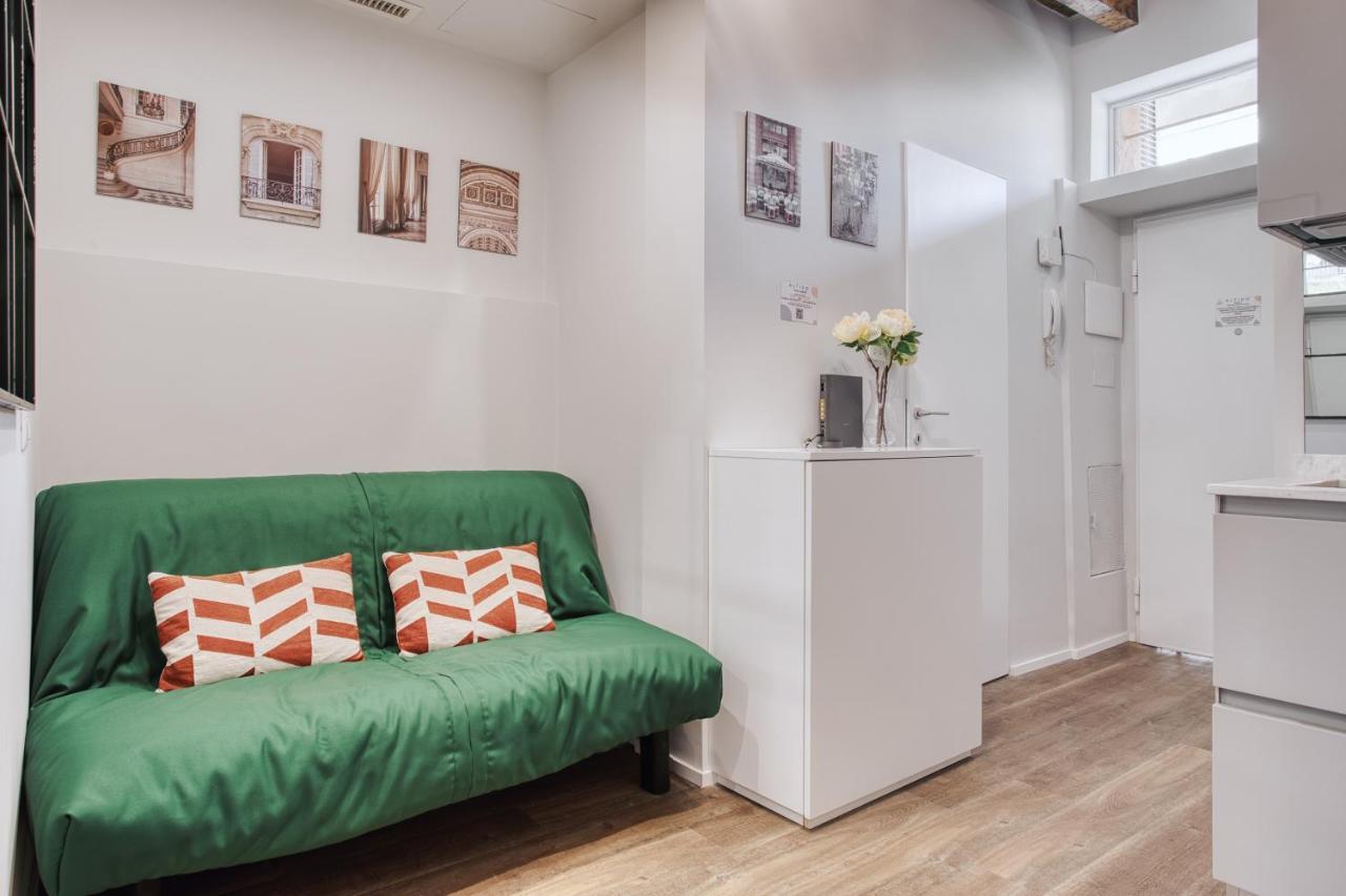 Joivy Delightful 1-Bed Flat In The Centre Of Milan Appartement Buitenkant foto