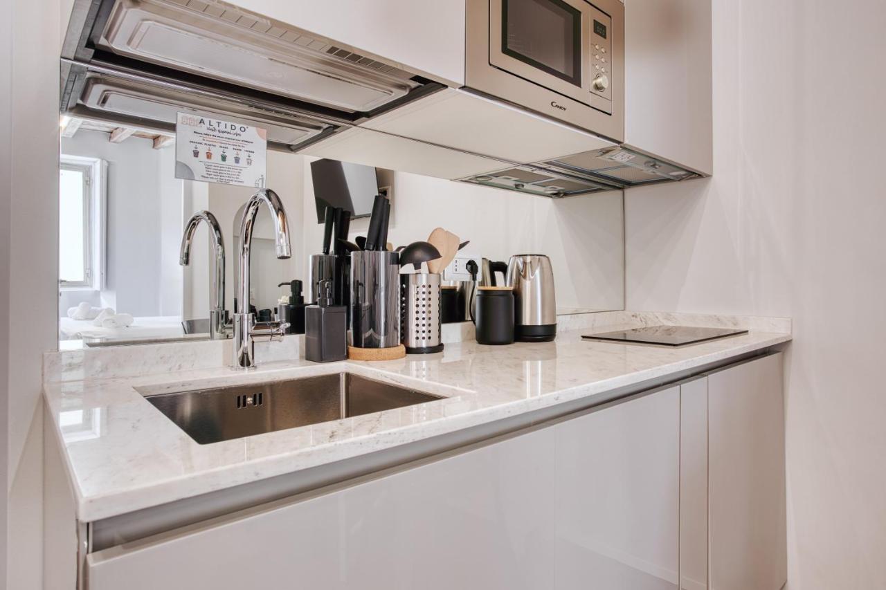 Joivy Delightful 1-Bed Flat In The Centre Of Milan Appartement Buitenkant foto